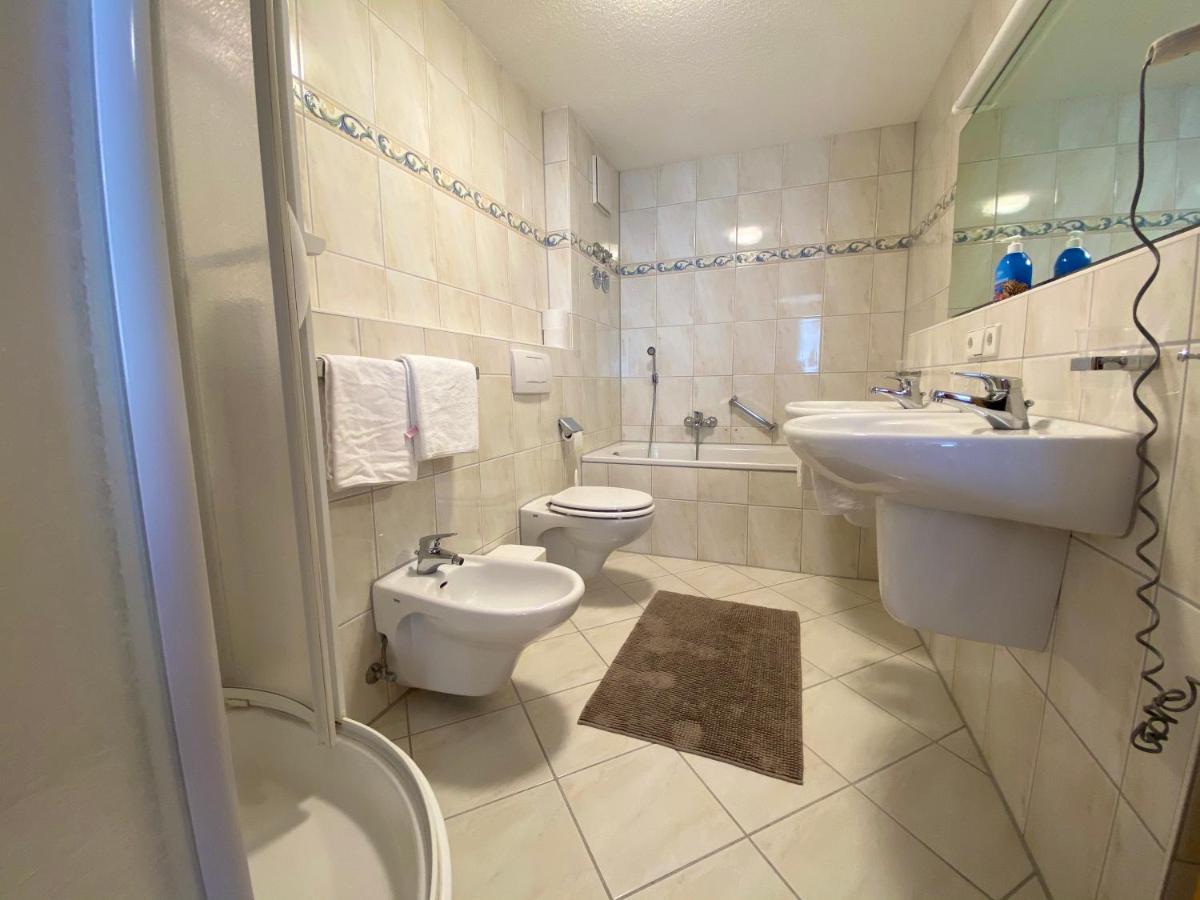 Hotel Zartenbach B&B Hinterzarten Eksteriør billede