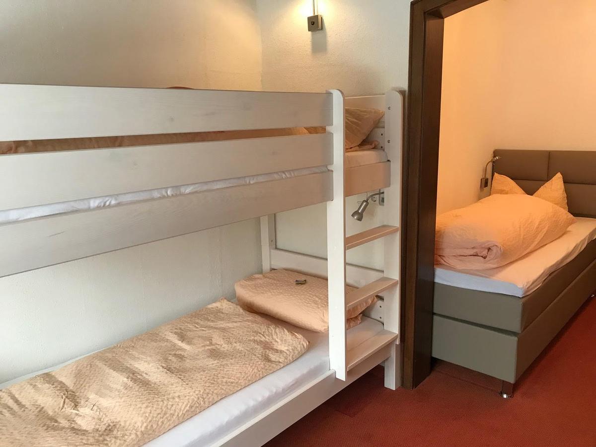 Hotel Zartenbach B&B Hinterzarten Eksteriør billede
