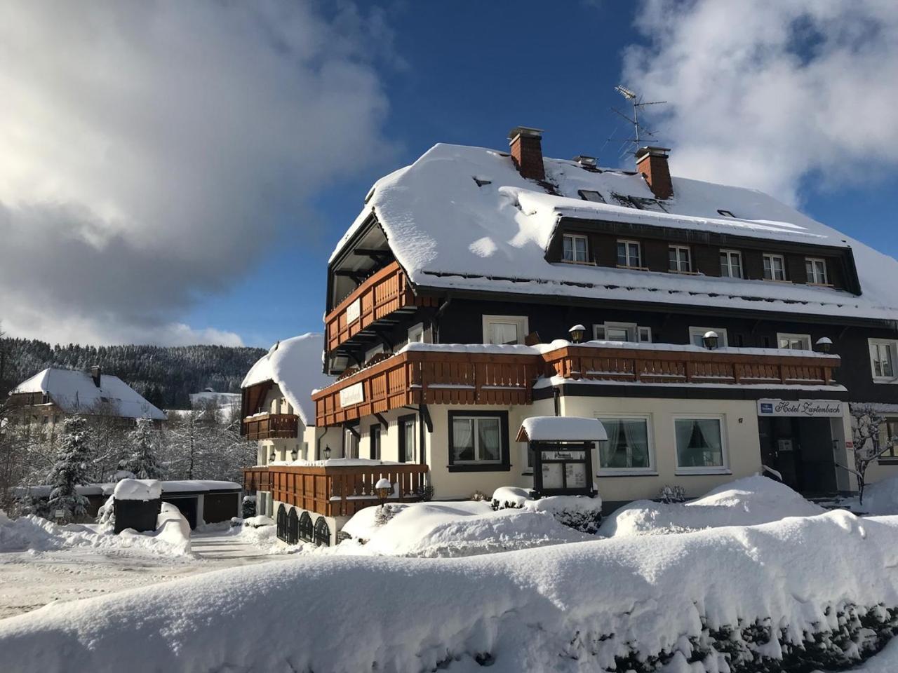 Hotel Zartenbach B&B Hinterzarten Eksteriør billede